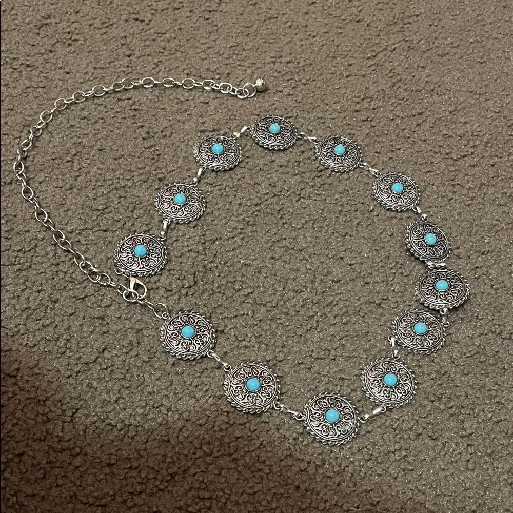 Silver and Turquoise Women’s Western Chain Belt